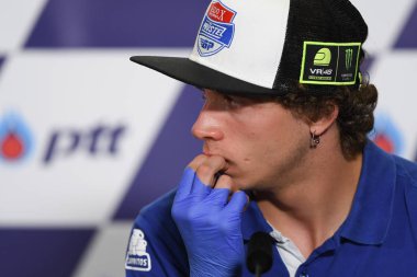 Buriram, Tayland - 6 Ekim 2018: Marco Bezzecchi redoks pruestelgp takım basın toplantısında BK Tayland grand prix 2018 chang Uluslararası pistinde öncesinde 