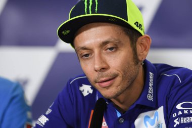Buriram, Tayland - 6 Ekim 2018: Valentino Rossi Movista yamaha takım basın toplantısı BK Tayland grand prix 2018 chang Uluslararası pistinde öncesinde 