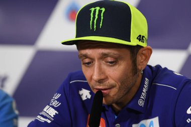 Buriram, Tayland - 6 Ekim 2018: Valentino Rossi Movista yamaha takım basın toplantısı BK Tayland grand prix 2018 chang Uluslararası pistinde öncesinde 