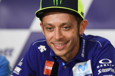 Buriram, Tayland - 6 Ekim 2018: Valentino Rossi Movista yamaha takım basın toplantısı BK Tayland grand prix 2018 chang Uluslararası pistinde öncesinde 