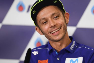 Buriram, Tayland - 6 Ekim 2018: Valentino Rossi Movista yamaha takım basın toplantısı BK Tayland grand prix 2018 chang Uluslararası pistinde öncesinde 