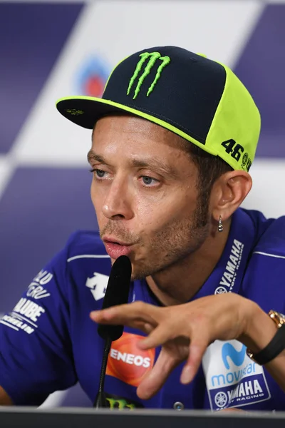 Buriram, Tayland - 6 Ekim 2018: Valentino Rossi Movista yamaha takım basın toplantısı BK Tayland grand prix 2018 chang Uluslararası pistinde öncesinde 