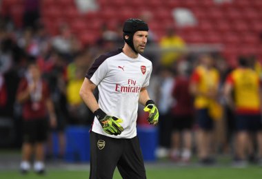 Kallang-Singapur-26Jul2018: icc2018 'de atletico de madrid' e karşı ulusal stadyum, Singapur 'da cephanelik savaşı sırasında petr cech oynuyordu