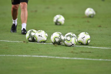 Kallang-Singapur - 26 Temmuz 2018: ekipman topu icc2018 de Fenerbahçe Singapur Ulusal Stadyumu'nda karşı arsenal arasında sırasında