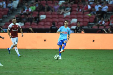 Kallang-Singapur - 26 Temmuz 2018: Oscar pinchi #46 oyuncu Atletico madrid icc2018 de Fenerbahçe Singapur Ulusal Stadyumu'nda karşı arsenal arasında önce eylem
