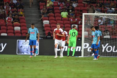 Kallang-Singapur-26Jul2018: Singapur Ulusal Stadyumu, Singapur 'daki Atletico de Madrid' e karşı C2018 Arsenal maçında 16 numaralı cephaneliği elinde tutan soygun