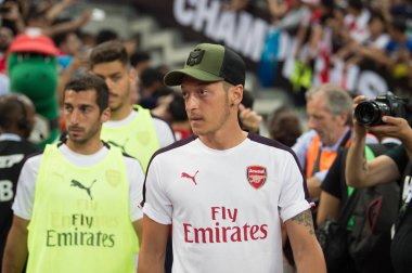 Kallang-Singapur-26Jul2018: Mesut ozil # 10 cephanelik oyuncusu icc2018 'de atletico de madrid' e karşı ulusal stadyum, Singapur