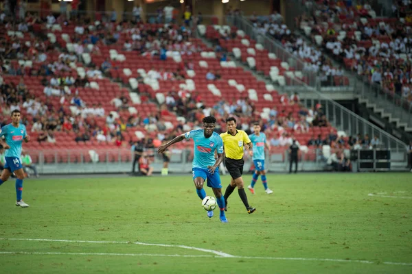 Kallang Singapore 26Jul2018 Thomas Partey Atleticoマドリードの選手がシンガポールの国立競技場で行われたAtletico Madridでの武器庫間のIcc2018の前に行動 — ストック写真