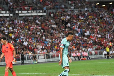 Kallang-Singapur-28 Temmuz 2018: Pierre-Emerick Aubameyang # 14 cephanelik oyuncusunun icc2018 'de Paris Saint-Alman Ulusal Stadyumu, Singapur' daki cephaneliğe karşı çarpışması