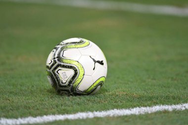 Kallang-Singapur - 30 jul 2018: ekipman topu icc2018 karşı Atletico madrid, paris saint-Alman Ulusal Stadyumu'nda, Singapur arasında sırasında