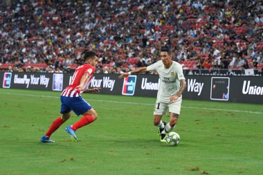 Kallang-Singapur-30Jul2018: Angel Di Maria # 11 PSG oyuncusu icc2018 'de Atletico Madrid ile Singapur' daki Paris Saint-Alman Ulusal Stadyumu 'nda karşı karşıya geldi.