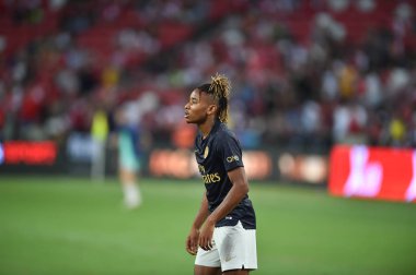 Kallang-Singapur-28Jul2018: Christopher Nkunku # 24 PSG Oyuncusu Buz 2018 'de Paris Saint-Alman Ulusal Stadyumu, Singgapur' daki cephaneliğe karşı savaşıyor