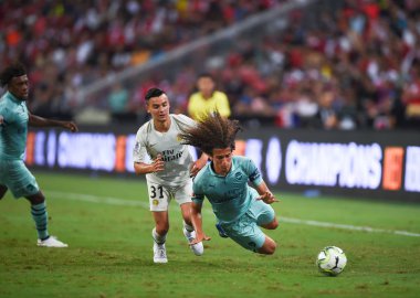 Kallang-Singapur - 28 Temmuz 2018: Matteo guendouzi #29 icc2018 paris saint-Alman Ulusal Stadyumu'nda, Singapur karşı arsenal arasında sırasında eylem Arsenal oyuncu