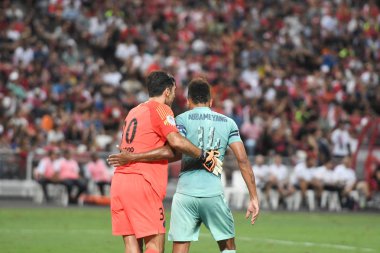 Kallang-Singapur-28Jul2018: Gianluigi Buffon # 30 PSG oyuncusu icc2018 'de Paris Saint-Almanya Ulusal Stadyumu, Singapur' daki cephaneliğe karşı savaşıyor.