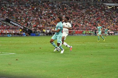 Kallang-Singapur - 28 Temmuz 2018: Alex iwobi #17 icc2018 paris saint-Alman Ulusal Stadyumu'nda, Singapur karşı arsenal arasında sırasında eylem Arsenal oyuncu