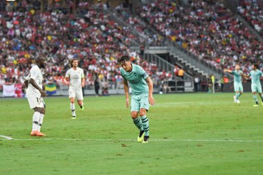 Kallang-Singapur - 28 Temmuz 2018: Mesut Ozil #10 oyuncu Arsenal icc2018 paris saint-Alman Ulusal Stadyumu'nda, Singapur karşı arsenal arasında sırasında eylem