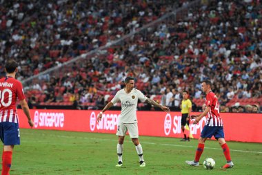 Kallang-Singapur-30Jul2018: Angel Di Maria # 11 PSG oyuncusu icc2018 'de Atletico Madrid ile Singapur' daki Paris Saint-Alman Ulusal Stadyumu 'nda karşı karşıya geldi.