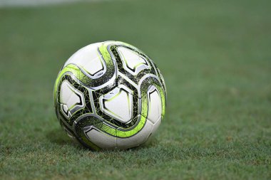 Kallang-Singapur - 30 jul 2018: ekipman topu icc2018 karşı Atletico madrid, paris saint-Alman Ulusal Stadyumu'nda, Singapur arasında sırasında