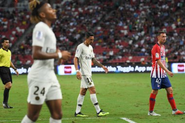 Kallang-Singapur-30Jul2018: Angel Di Maria # 11 PSG oyuncusu icc2018 'de Atletico Madrid ile Singapur' daki Paris Saint-Alman Ulusal Stadyumu 'nda karşı karşıya geldi.