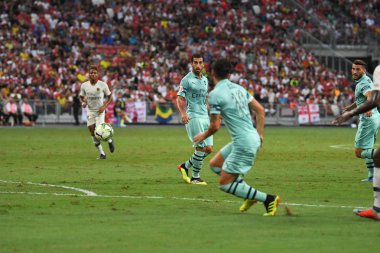 Kallang-Singapur-28 Haziran 2018: Henrikh mkhitaryan # 7 cephanelik oyuncusu icc2018 'de Paris Saint-Almanya' daki ulusal stadyumdaki Cephanelik Arsenal maçında