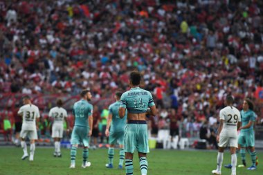 Kallang-Singapur-28 Temmuz 2018: Pierre-Emerick Aubameyang # 14 cephanelik oyuncusunun icc2018 'de Paris Saint-Alman Ulusal Stadyumu, Singapur' daki cephaneliğe karşı çarpışması