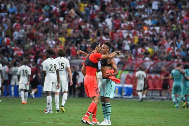 Kallang-Singapur-28 Temmuz 2018: Pierre-Emerick Aubameyang # 14 cephanelik oyuncusunun icc2018 'de Paris Saint-Alman Ulusal Stadyumu, Singapur' daki cephaneliğe karşı çarpışması