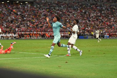 Kallang-Singapur - 28 Temmuz 2018: Alex iwobi #17 icc2018 paris saint-Alman Ulusal Stadyumu'nda, Singapur karşı arsenal arasında sırasında eylem Arsenal oyuncu