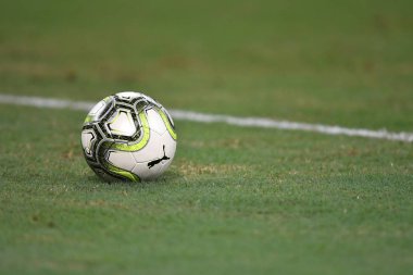 Kallang-Singapur - 30 jul 2018: ekipman topu icc2018 karşı Atletico madrid, paris saint-Alman Ulusal Stadyumu'nda, Singapur arasında sırasında