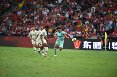 Kallang-Singapur - 28 Temmuz 2018: Alex iwobi #17 icc2018 paris saint-Alman Ulusal Stadyumu'nda, Singapur karşı arsenal arasında sırasında eylem Arsenal oyuncu