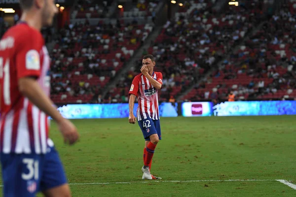 Kallang-Singapur - 30 jul 2018: Atletico madrid icc2018 karşı Atletico madrid, paris saint-Alman Ulusal Stadyumu'nda, Singapur arasında sırasında sıcak oyuncusu Mikel Carro #42