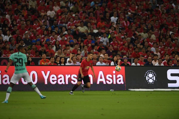 Kallang-singapore-20jul2019: Diogo dalot # 20 player of manchester — стоковое фото