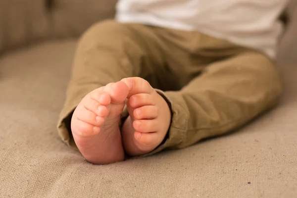 Noha Novorozence — Stock fotografie