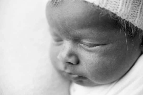 Yeni Doğmuş Bebek Suratı Makro Yüz — Stok fotoğraf