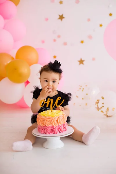 Smash cake for girl first birthday