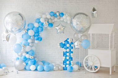 Oğlan için mavi dekor