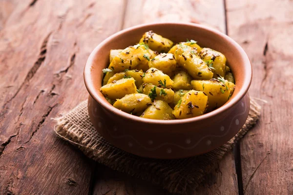 Jeera Aloo Piatto Principale Indiano Che Sposa Bene Con Puris — Foto Stock