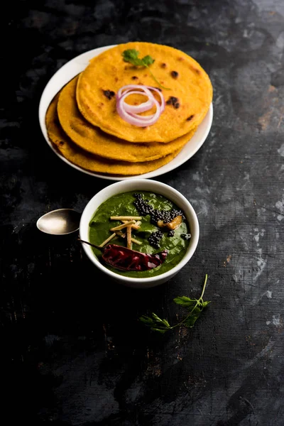 Makki Roti Sarson Saag Popular Punjabi Main Course Recipe Winters — Stock Photo, Image