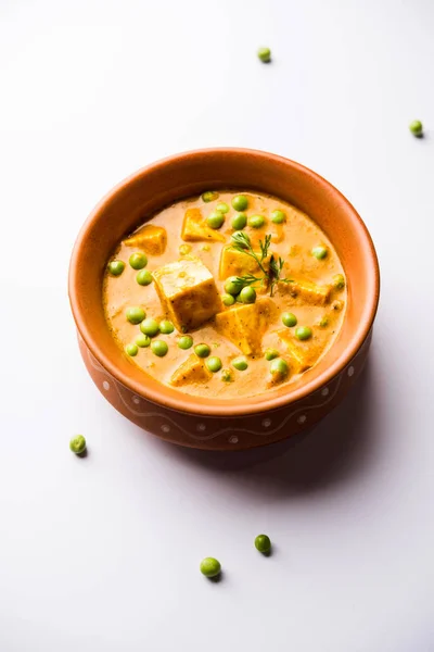 Ervilhas Verdes Receita Curry Matador Paneer Servido Uma Tigela Foco — Fotografia de Stock