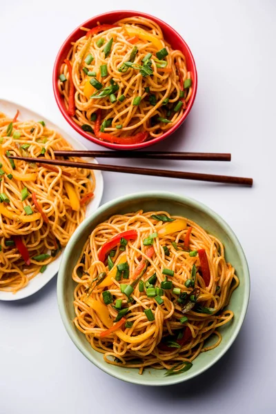 Schezwan Noedels Plantaardige Hakka Noedels Chow Mein Een Populaire Indo — Stockfoto