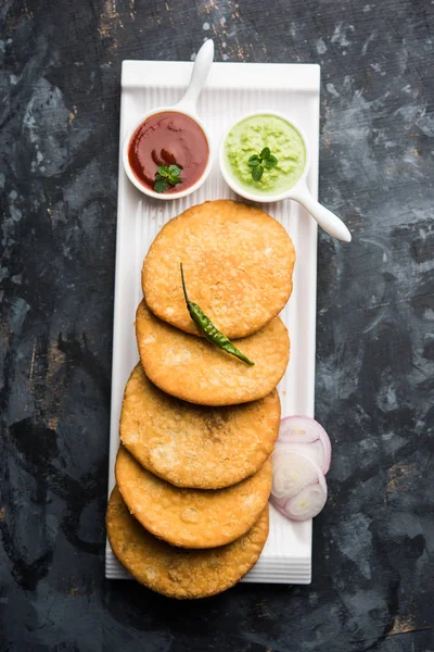 Shegaon Rajasthani Kachori Servido Com Chutney Verde Ketchup Tomate — Fotografia de Stock