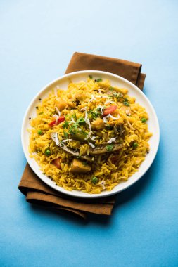 Masala pirinç veya masale bhat - baharatlı sebze kızarmış pilav / biryani veya Pulav genellikle sırasında yapılan düğün durumlarda maharashtra, Hindistan