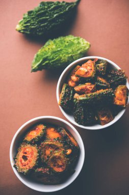 Karela Achar / acı kabak turşu, popüler Hint tarifi