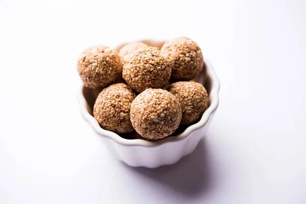 Tilgul Laddu Til Gul Шарики Makar Sankranti Здоровая Пища Приготовленная — стоковое фото