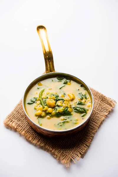 Dal Palak Linzen Spinazie Curry Populaire Indiase Hoofdgerecht Gezond Recept — Stockfoto