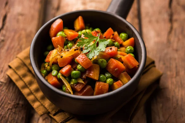 Zanahoria Guisantes Verdes Sabzi Gajar Mutter Sabji —  Fotos de Stock