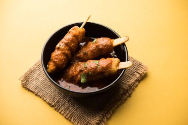 Soya Chaap köri bir kasede servis. Tarifi sağlıklı popüler Hindistan ve Pakistan