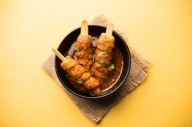 Soya Chaap köri bir kasede servis. Tarifi sağlıklı popüler Hindistan ve Pakistan