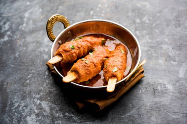 Soya Chaap köri bir kasede servis. Tarifi sağlıklı popüler Hindistan ve Pakistan