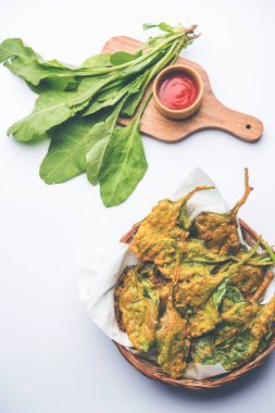 Gevrek Palak/ıspanak yaprakları pakoda veya pakoda