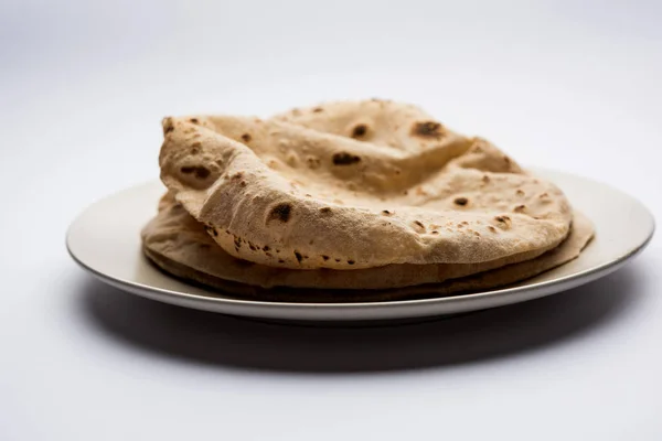 Chapati Fulka Phulka로도 알려진 Tava Roti 파키스탄에서 식사의 선택적 — 스톡 사진